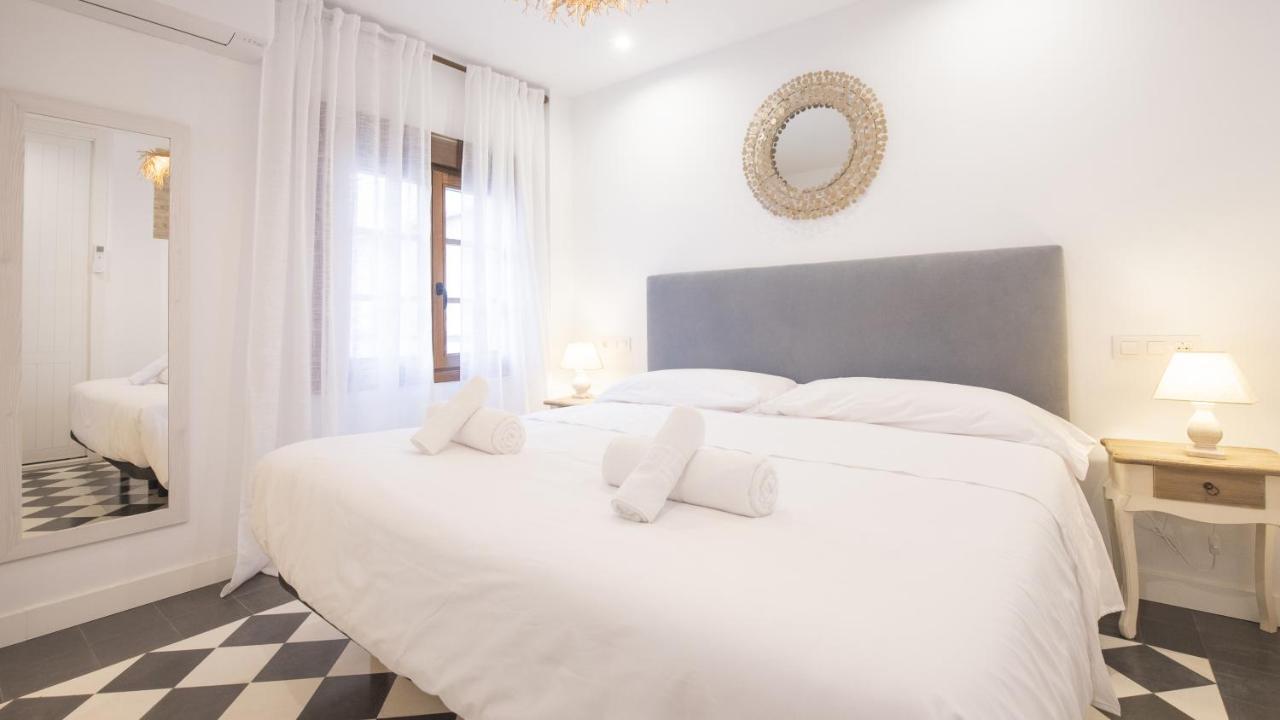 Virgen Blanca - Apartamentos Aloha Toledo Exteriér fotografie